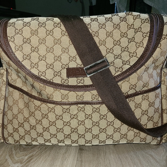 Gucci Bags Authentic Gucci Crossbody Baby Bag Poshmark